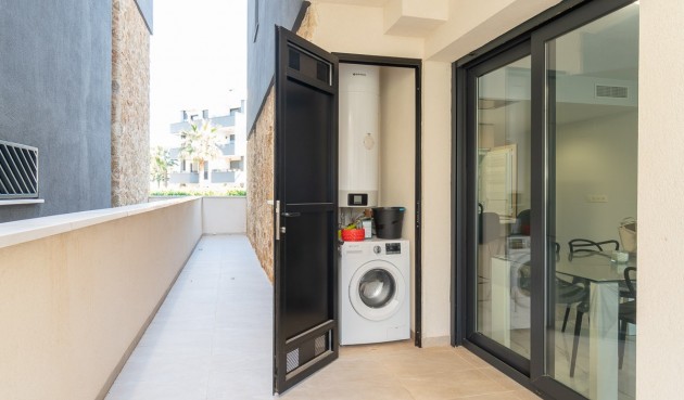 Återförsäljning - Apartment -
Orihuela Costa - Costa Blanca