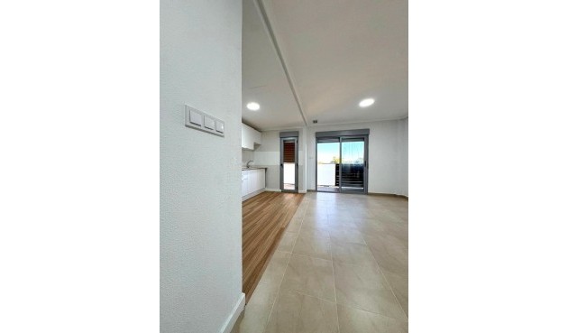 Brukt - Apartment -
Torrevieja - Centro