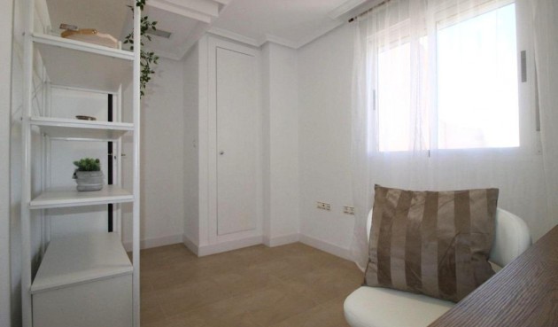 Brukt - Apartment -
Torrevieja - Centro