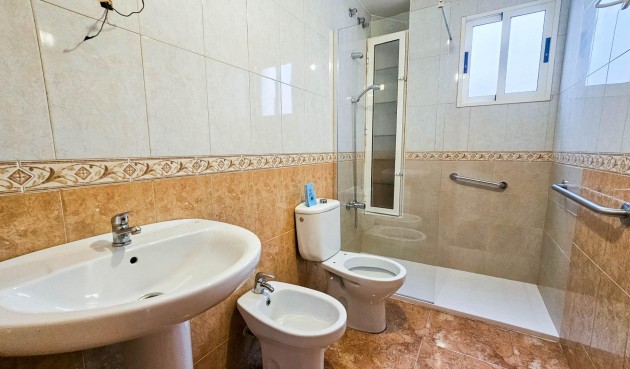 Brukt - Apartment -
Torrevieja - Centro