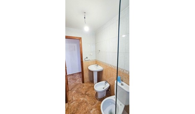 Brukt - Apartment -
Torrevieja - Centro