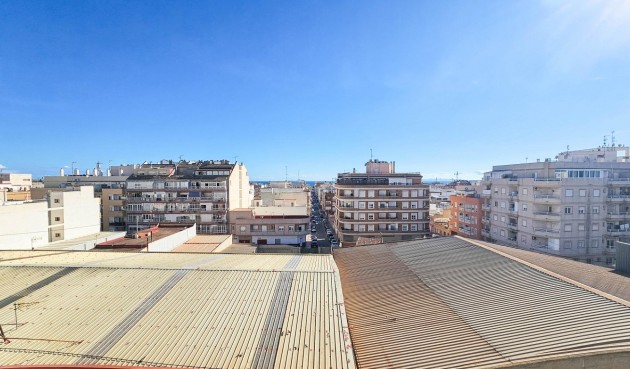 Brukt - Apartment -
Torrevieja - Centro