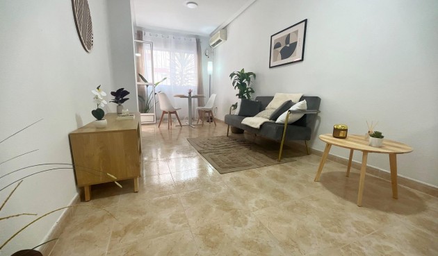 Brukt - Apartment -
Torrevieja - PARQUE DE LAS NACIONES