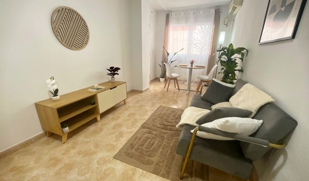 Brukt - Apartment -
Torrevieja - PARQUE DE LAS NACIONES