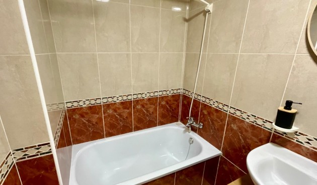 Brukt - Apartment -
Torrevieja - PARQUE DE LAS NACIONES
