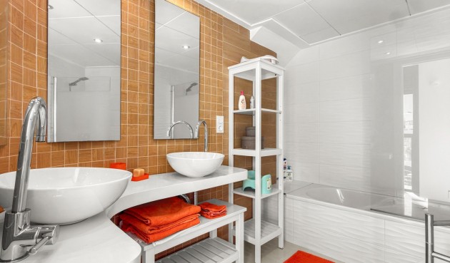 Brukt - Apartment -
Orihuela Costa - Costa Blanca