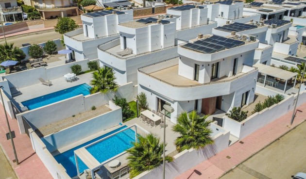 Brukt - Villa -
Rojales - Inland