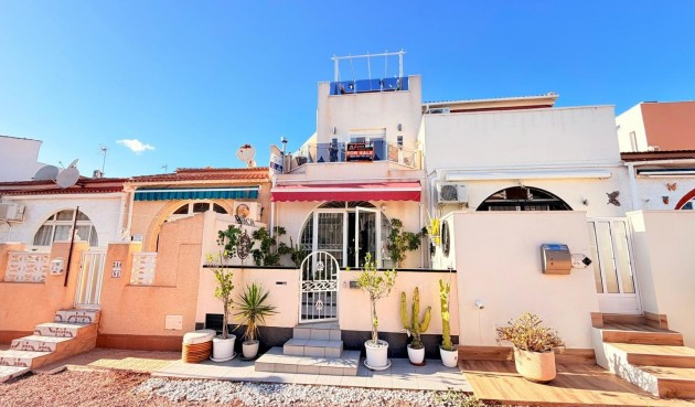 Brukt - Tosidig -
Torrevieja - La Siesta - El Salado - Torreta