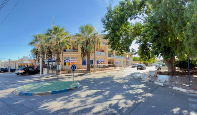 Brukt - Apartment -
Orihuela Costa - La Regia