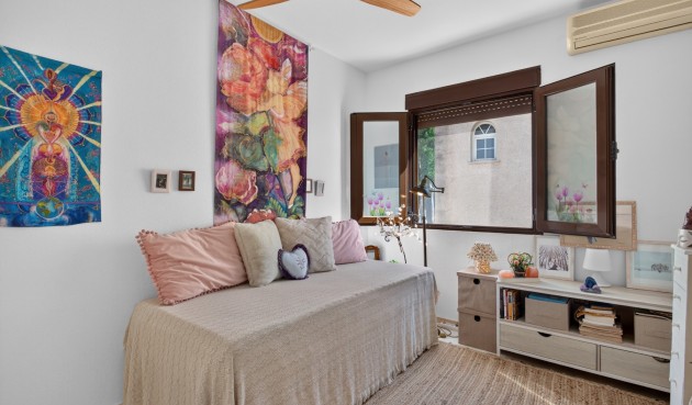 Brukt - Apartment -
Orihuela Costa - Costa Blanca