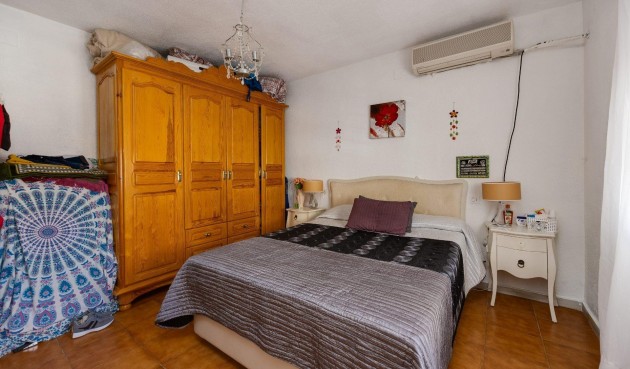 Brukt - Town House -
Torrevieja - Nueva Torrevieja