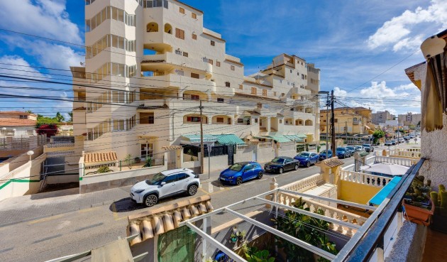 Brukt - Town House -
Torrevieja - Nueva Torrevieja