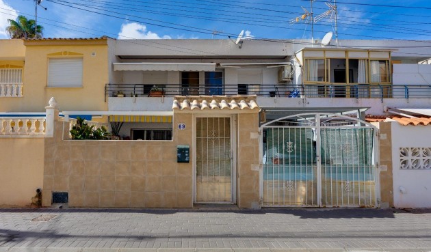 Brukt - Town House -
Torrevieja - Nueva Torrevieja