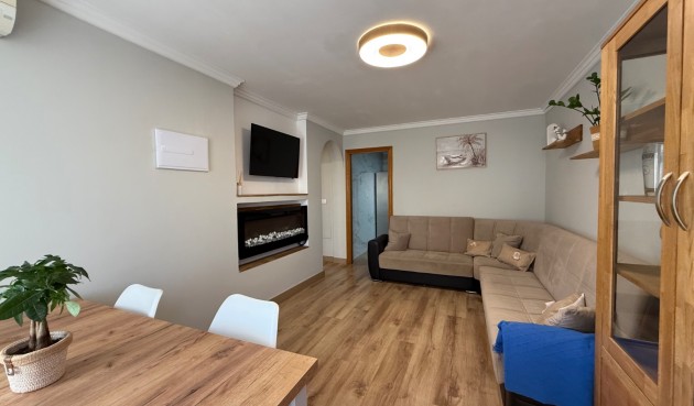 Resale - Villa -
Orihuela Costa - Costa Blanca
