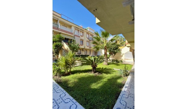 Reventa - Apartment -
Torrevieja - Costa Blanca