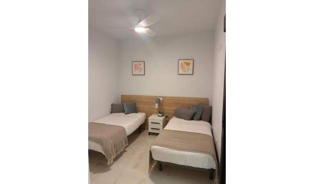 Återförsäljning - Apartment -
Los Altos - Costa Blanca