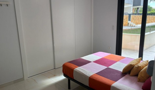 Återförsäljning - Apartment -
Los Altos - Costa Blanca