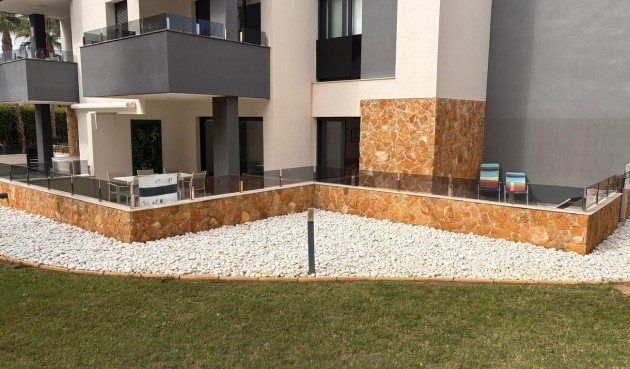 Återförsäljning - Apartment -
Los Altos - Costa Blanca