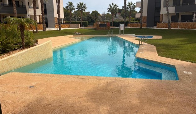 Återförsäljning - Apartment -
Los Altos - Costa Blanca