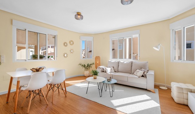 Reventa - Town House -
San Miguel de Salinas - Costa Blanca