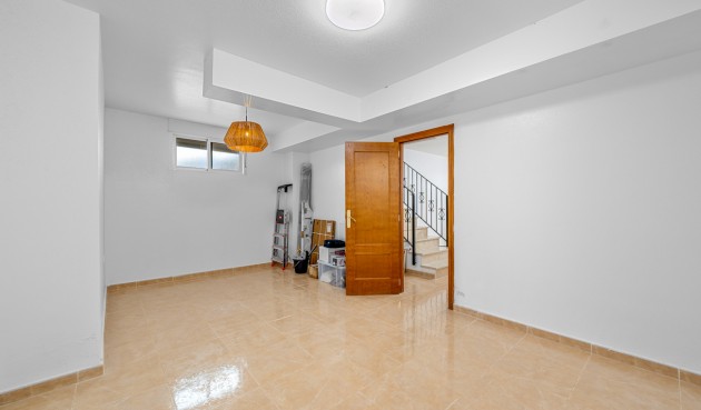 Reventa - Town House -
San Miguel de Salinas - Costa Blanca