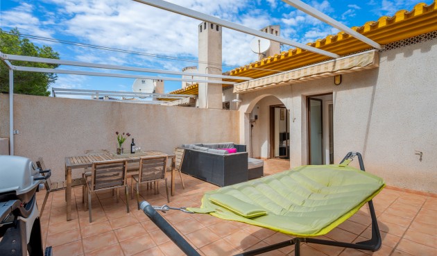 Återförsäljning - Duplex Penthouse -
Dehesa de Campoamor - Costa Blanca