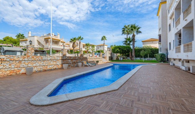 Återförsäljning - Duplex Penthouse -
Dehesa de Campoamor - Costa Blanca