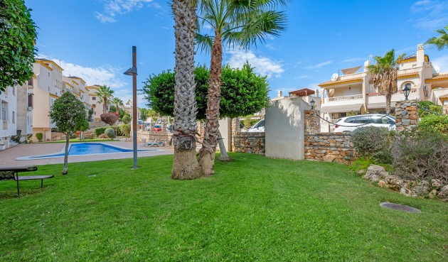 Återförsäljning - Duplex Penthouse -
Dehesa de Campoamor - Costa Blanca