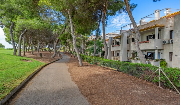 Återförsäljning - Duplex Penthouse -
Dehesa de Campoamor - Costa Blanca