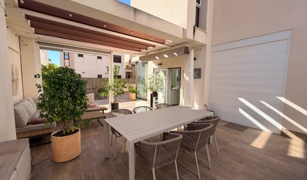 Återförsäljning - Villa -
Ciudad Quesada - Costa Blanca