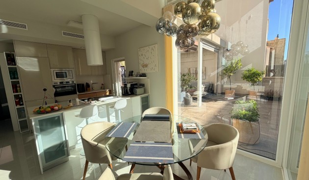 Återförsäljning - Villa -
Ciudad Quesada - Costa Blanca