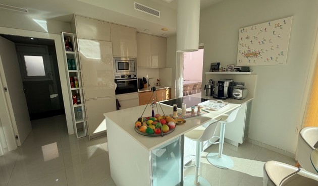 Återförsäljning - Villa -
Ciudad Quesada - Costa Blanca