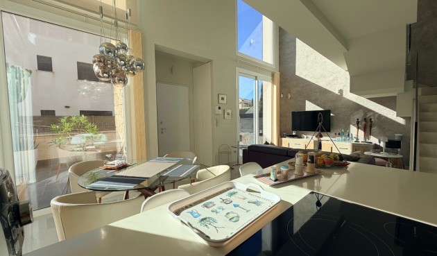 Återförsäljning - Villa -
Ciudad Quesada - Costa Blanca