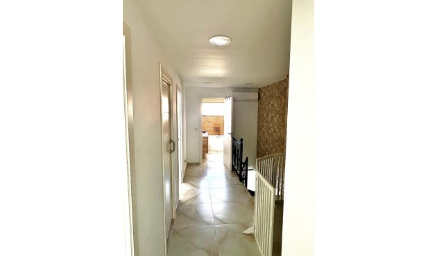 Brukt - Town House -
Torrevieja - Costa Blanca