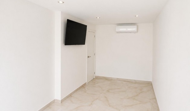Brukt - Town House -
Torrevieja - Costa Blanca
