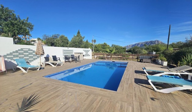 Reventa - Villa -
Jávea - Costa Blanca