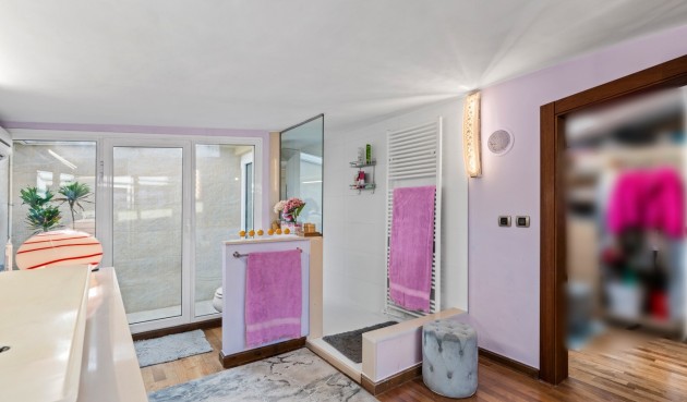 Resale - Villa -
Guardamar del Segura - Costa Blanca