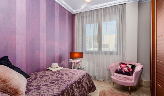 Resale - Villa -
Guardamar del Segura - Costa Blanca