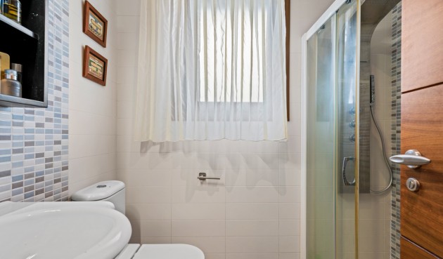 Resale - Villa -
Guardamar del Segura - Costa Blanca