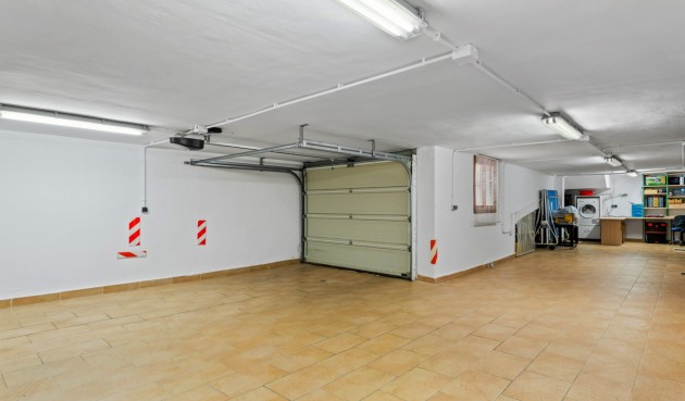 Resale - Villa -
Guardamar del Segura - Costa Blanca