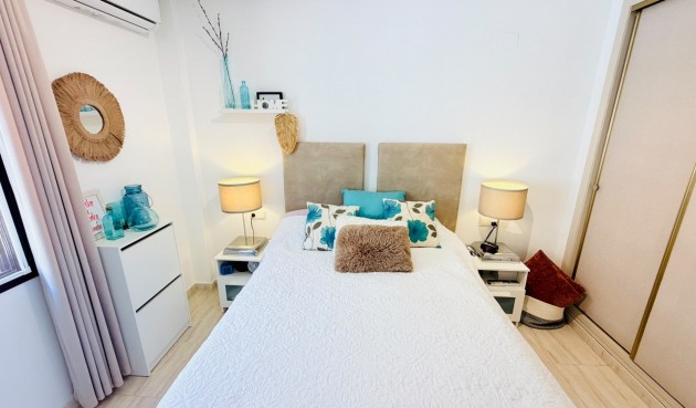 Brukt - Town House -
Daya Vieja - Costa Blanca