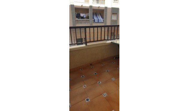 Återförsäljning - Apartment -
Torrevieja - PARQUE DE LAS NACIONES