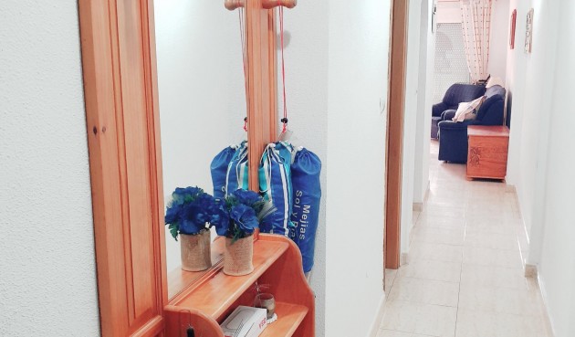 Återförsäljning - Apartment -
Torrevieja - PARQUE DE LAS NACIONES