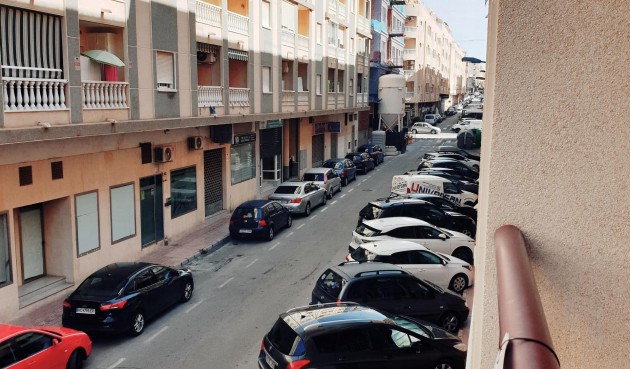 Återförsäljning - Apartment -
Torrevieja - PARQUE DE LAS NACIONES