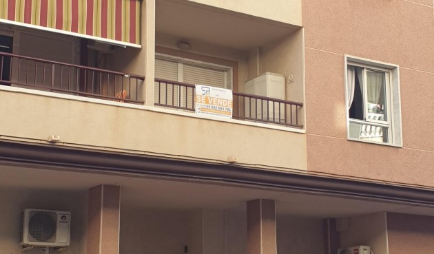 Återförsäljning - Apartment -
Torrevieja - PARQUE DE LAS NACIONES