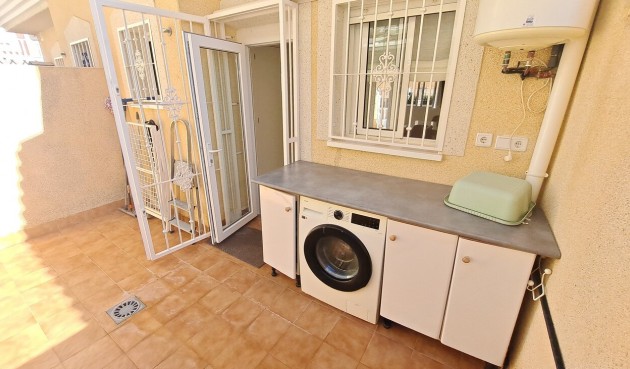 Brukt - Town House -
Villamartin - Costa Blanca