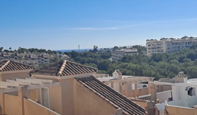Brukt - Town House -
Villamartin - Costa Blanca
