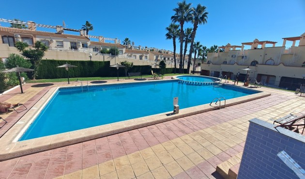 Brukt - Town House -
Villamartin - Costa Blanca