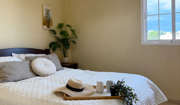 Reventa - Villa -
Orihuela Costa - Costa Blanca