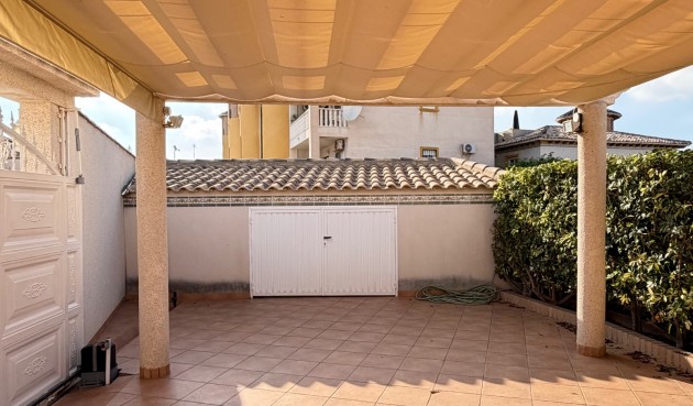 Reventa - Villa -
Orihuela Costa - Costa Blanca